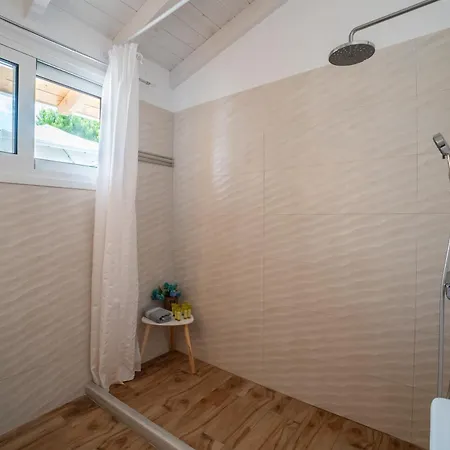 Rf 1 Summer House Апартаменты