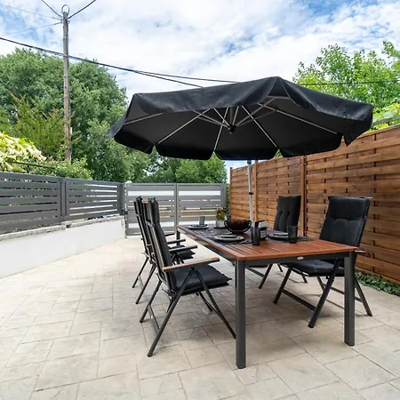 Rf 1 Summer House Апартаменты *