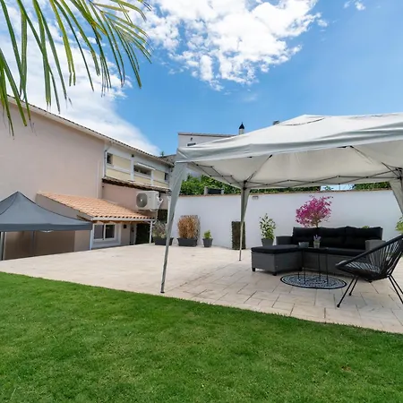 Апартаменты Rf 1 Summer House Corfu (city)