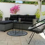 Rf 1 Summer House *